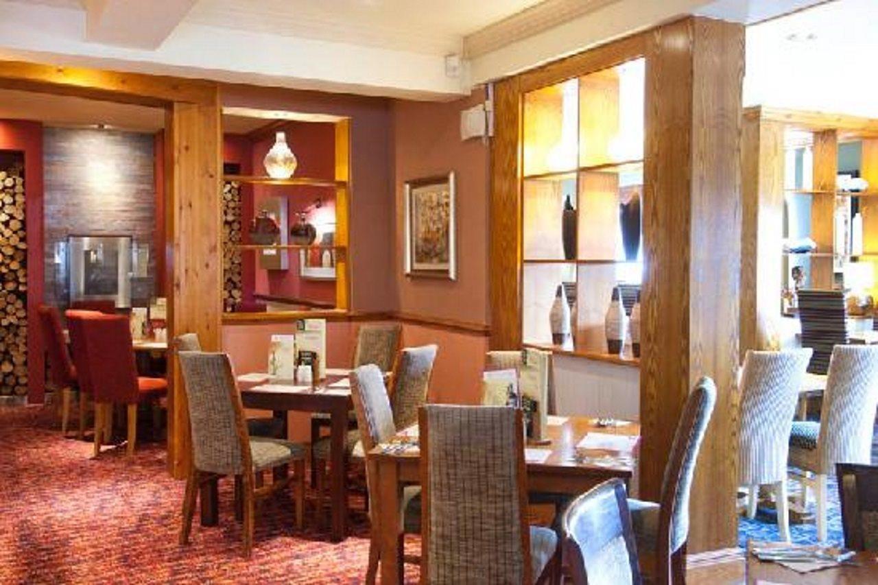 Premier Inn Poole Centre Екстериор снимка